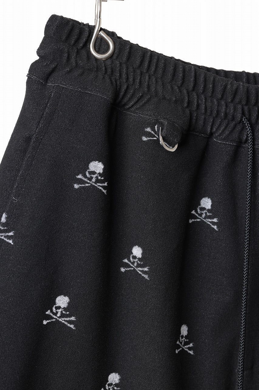 mastermind JAPAN SKULL MONOGRAM PILE SHORTS / REGULAR FIT (BLACK) - Image 9