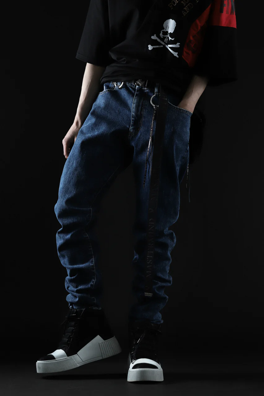 mastermind JAPAN SLIMFIT JEANS / 2WAY STRETCH DENIM (INDIGO) - Image 29