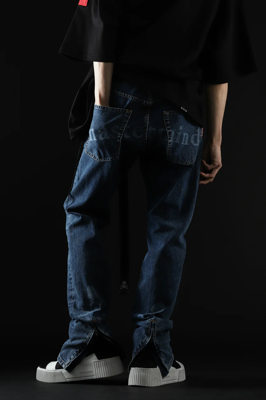 mastermind JAPAN SLIMFIT JEANS / 2WAY STRETCH DENIM (INDIGO) - Image 30