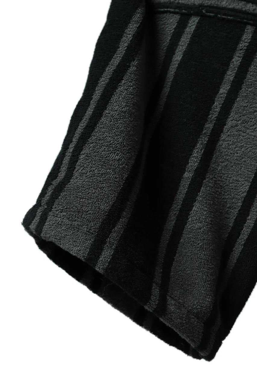mastermind JAPAN STRIPED SHORT PANTS / PILE JERSEY (BLACK x GREY) - Image 14