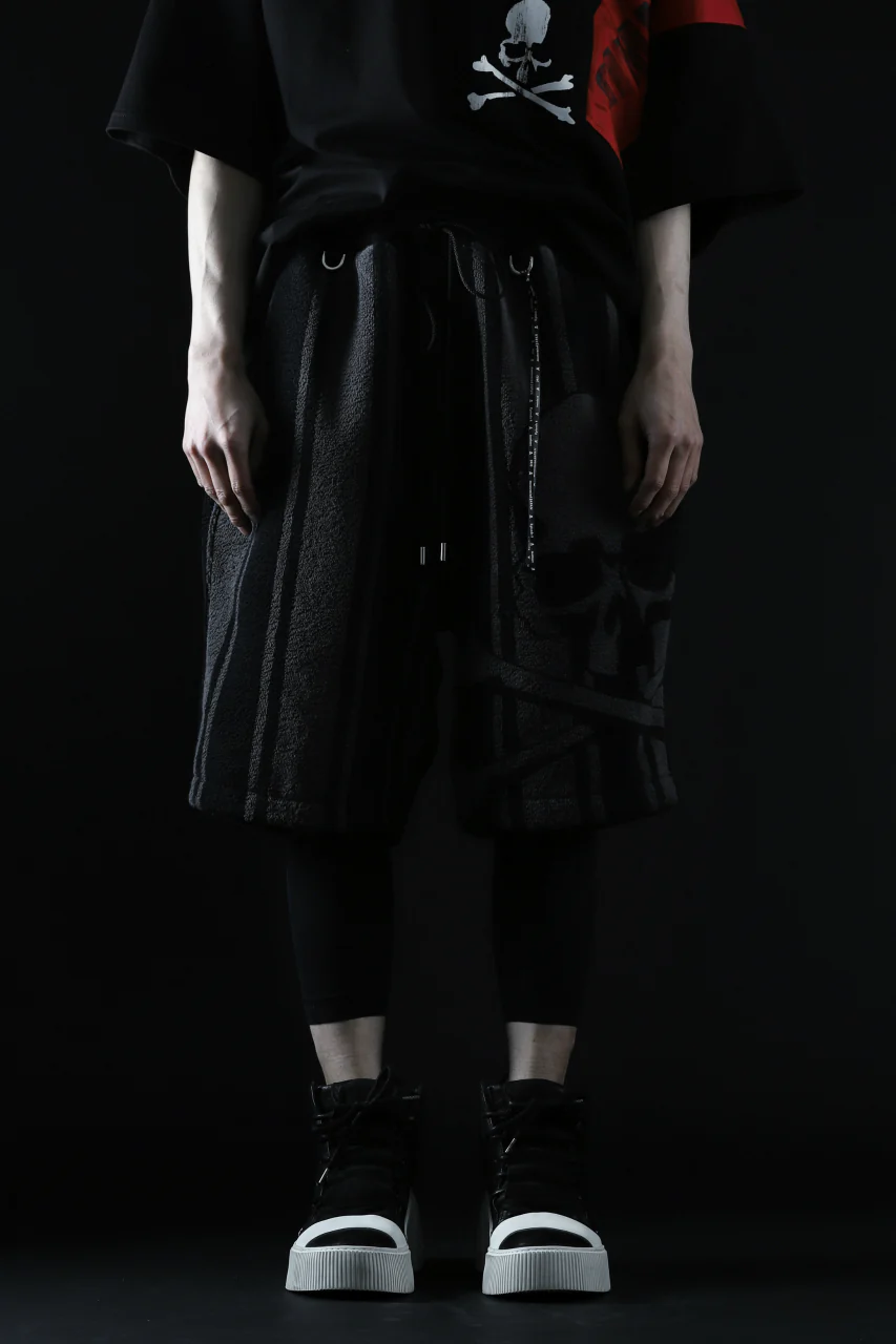 mastermind JAPAN STRIPED SHORT PANTS / PILE JERSEY (BLACK x GREY) - Image 16