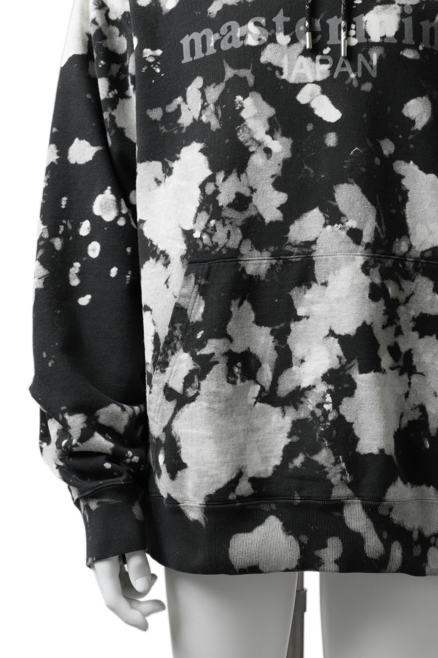 mastermind JAPAN SWEAT HOODIE / BLEACH - TIEDYE (BLACK x WHITE) - Image 15