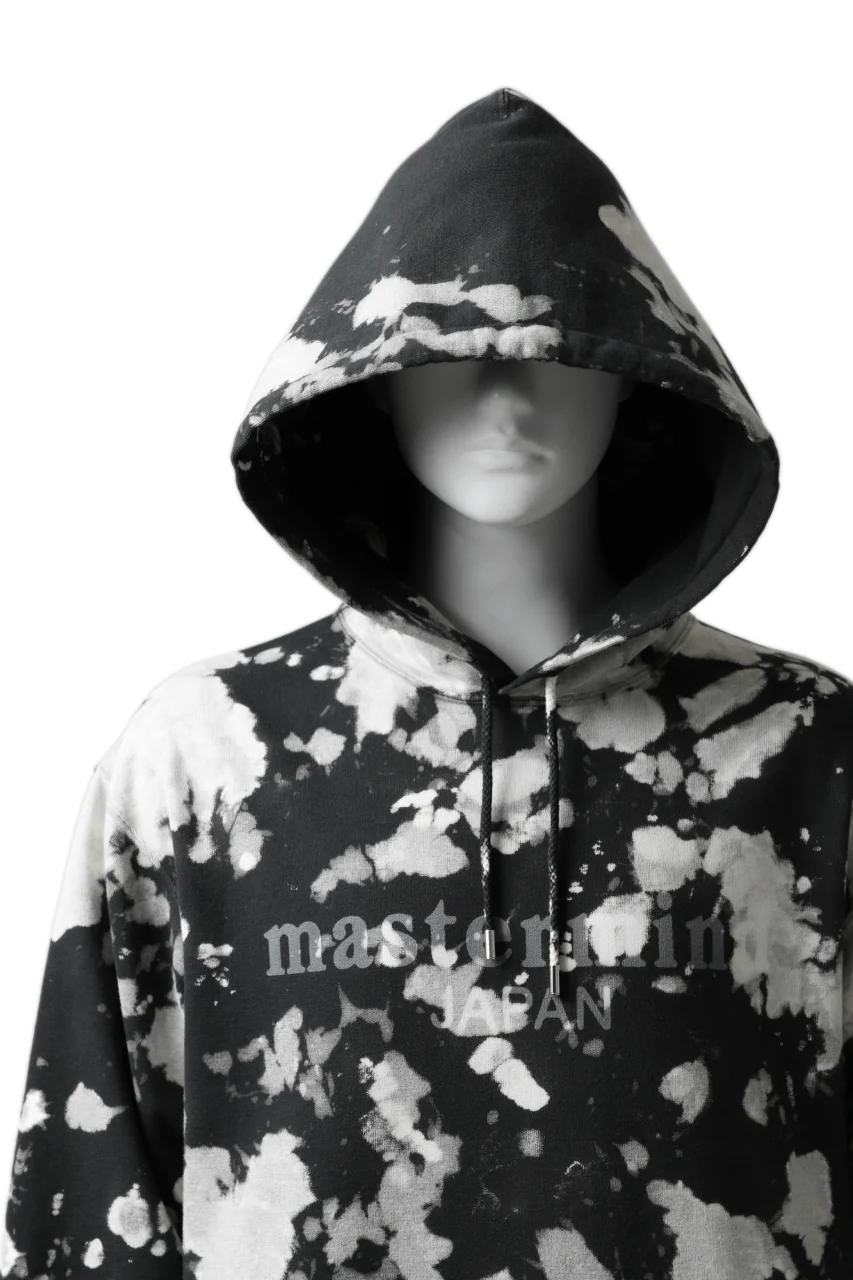 mastermind JAPAN SWEAT HOODIE / BLEACH - TIEDYE (BLACK x WHITE) - Image 25