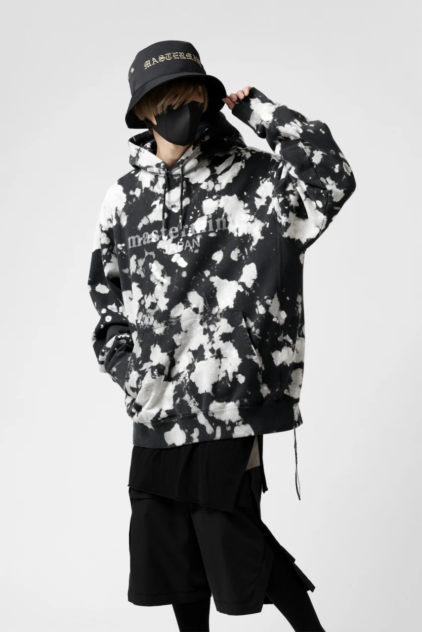 mastermind JAPAN SWEAT HOODIE / BLEACH - TIEDYE (BLACK x WHITE) - Image 48