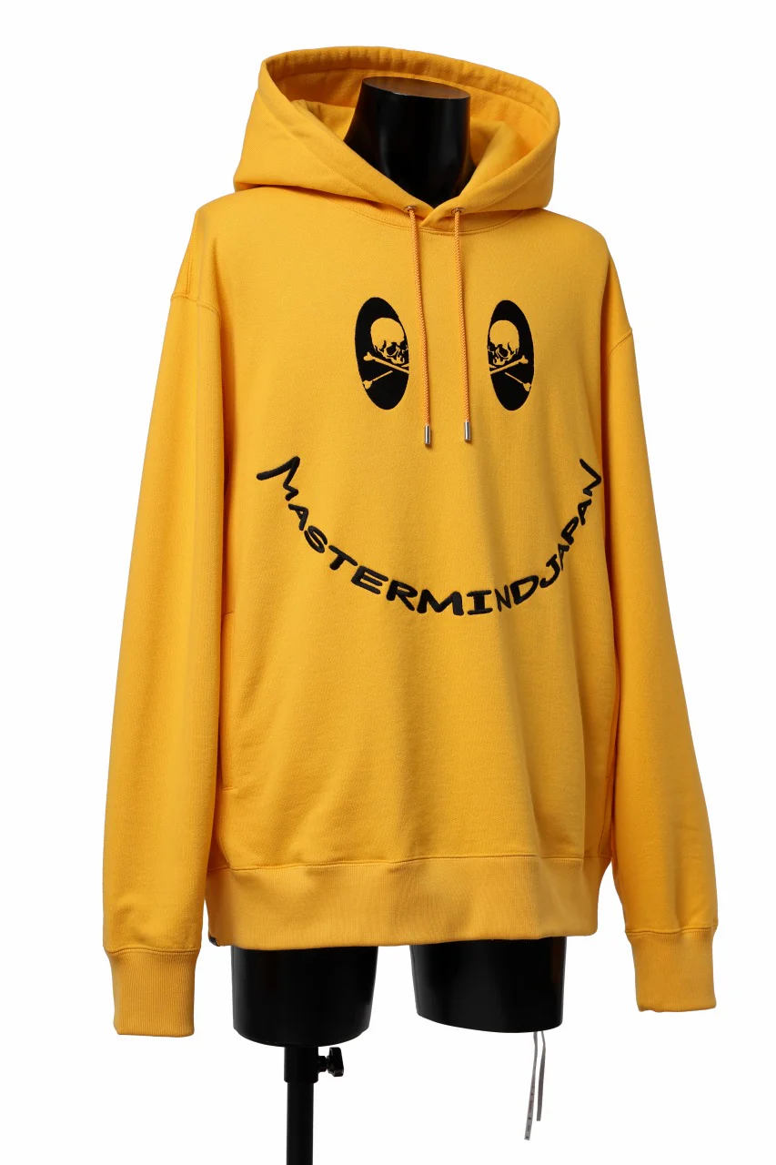 mastermind JAPAN SWEAT HOODIE / FACE LOGO (YELLOW) - Image 2