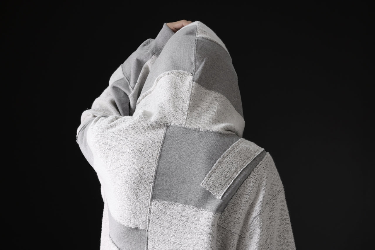 mastermind JAPAN SWEAT HOODIE / SWITCH PATCHWORK (TOP GRAY) - Image 41