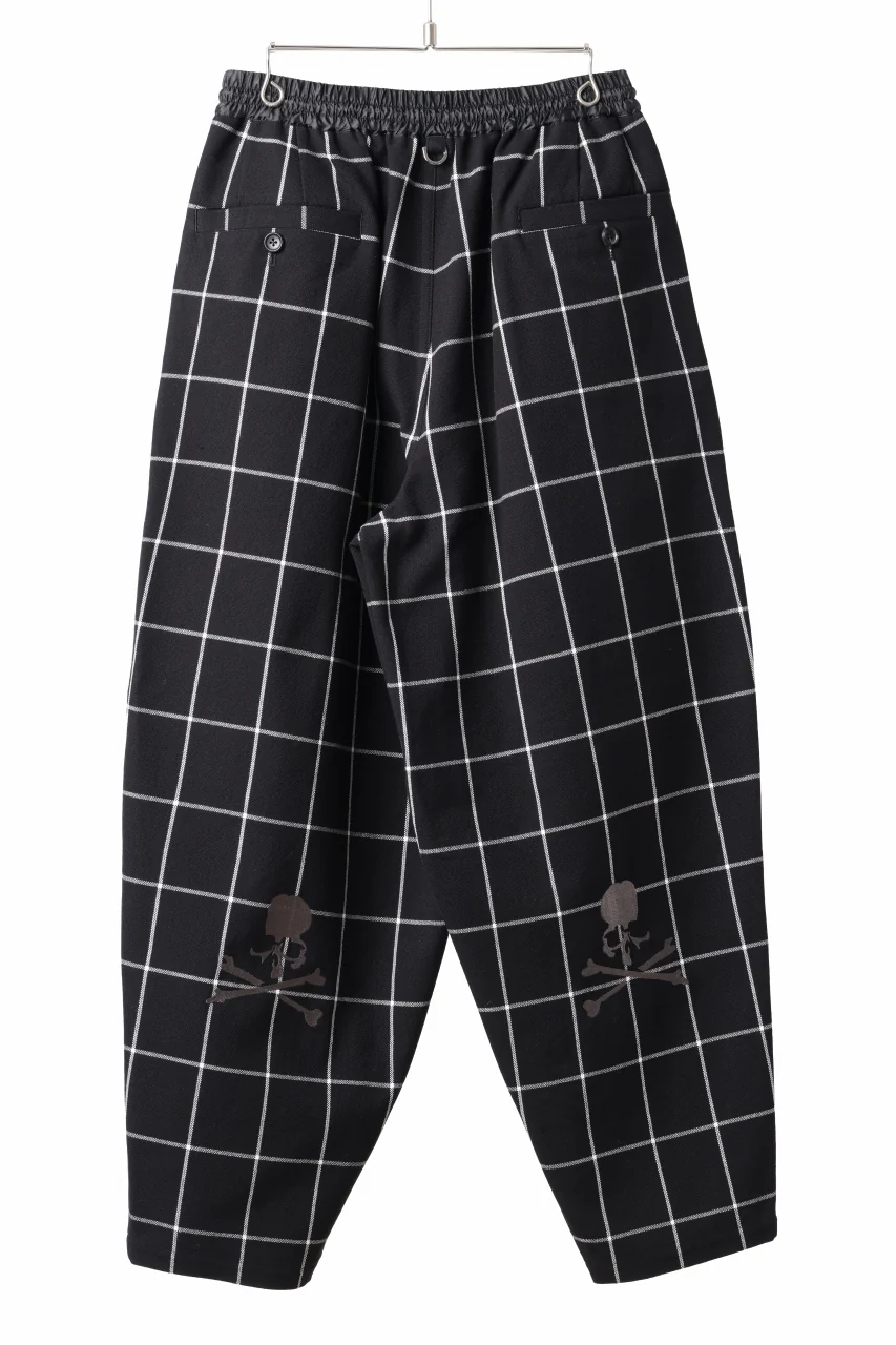 mastermind JAPAN WIDE TAPERED PLAID TROUSERS (BLACK x WHITE) - Image 9