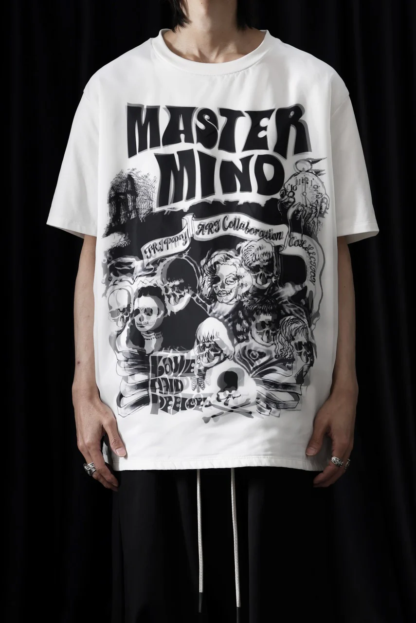 mastermind JAPAN x TRIPPY MIKIO ART S/S TEE ROCK STARS (WHITE) - Image 2
