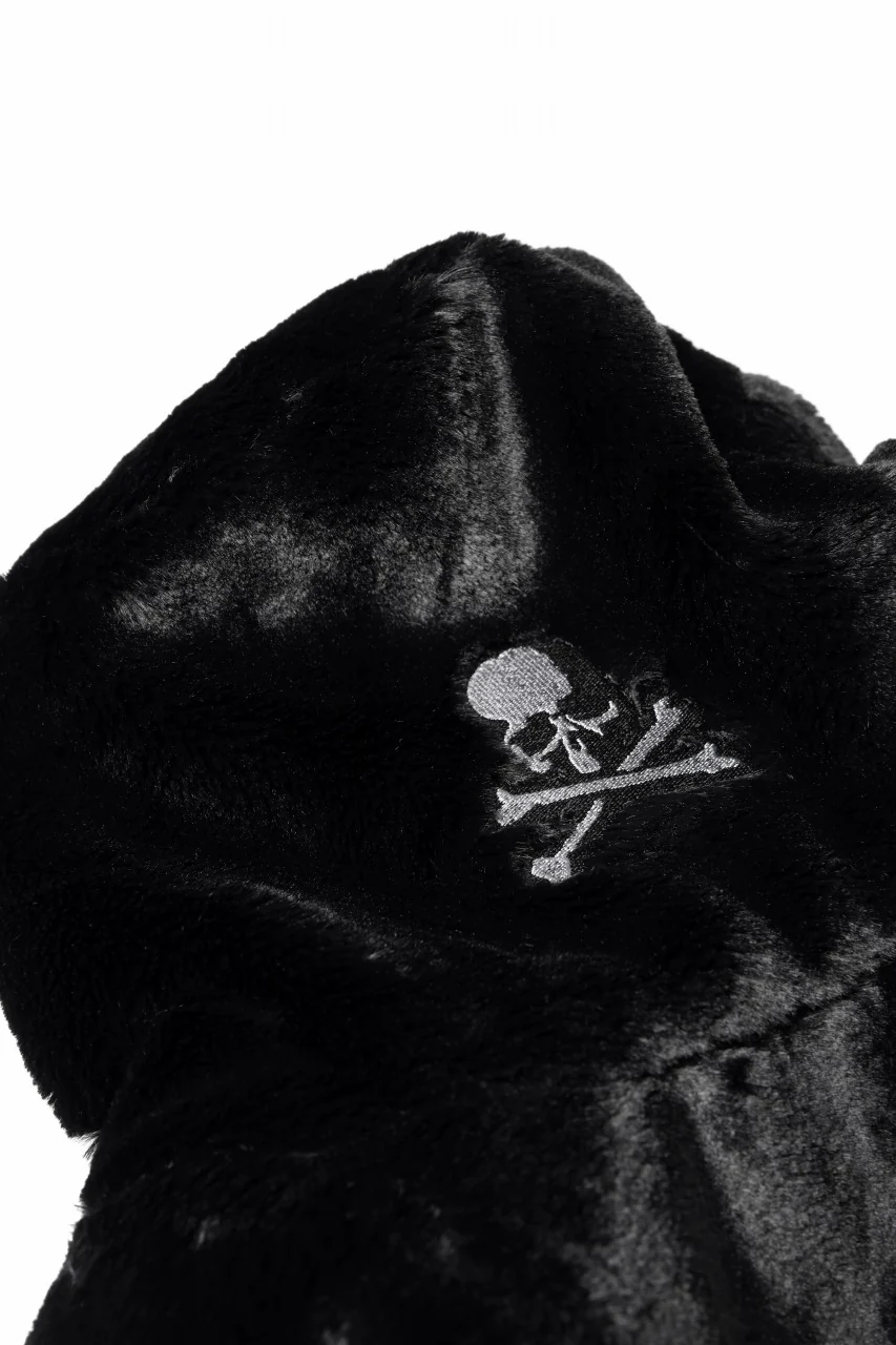 mastermind WORLD BUCKET HAT / FAUX FIR (BLACK) - Image 7