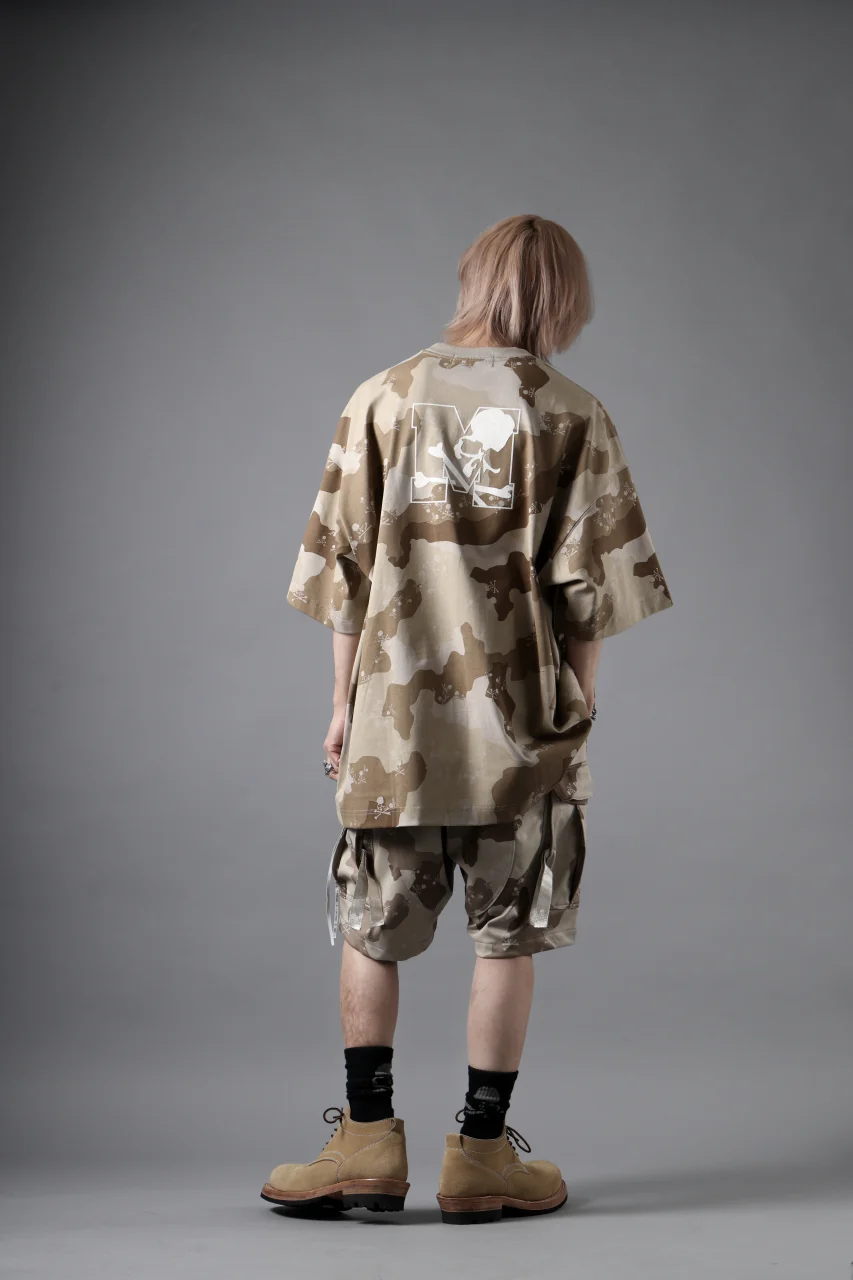 MASTERMIND WORLD CAMO UNIVERSITY TEE / OVERSIZED (DESERT) - Image 35