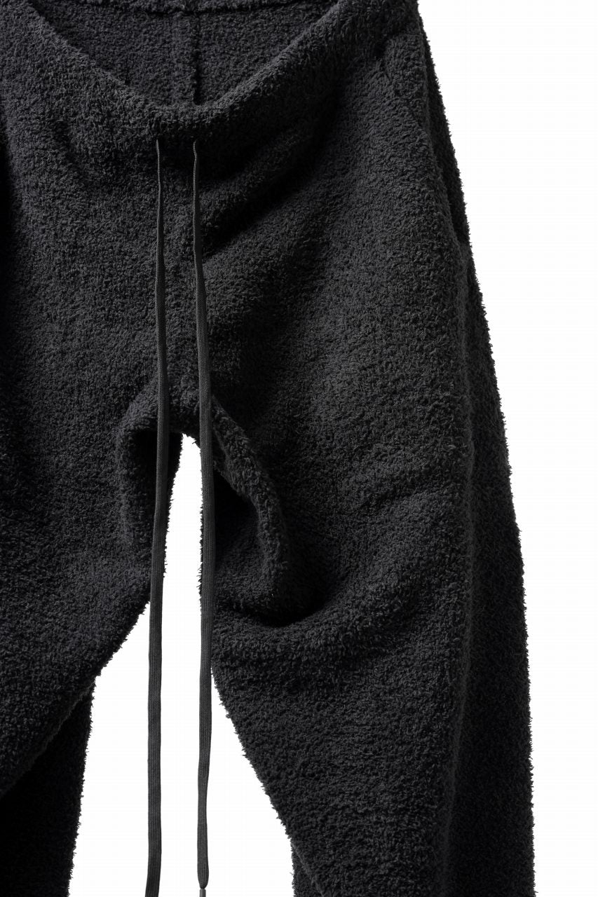 mastermind WORLD EASY JODHPURS PANTS / SOFTY BOA FLEECE (BLACK x CHARCOAL) - Image 11