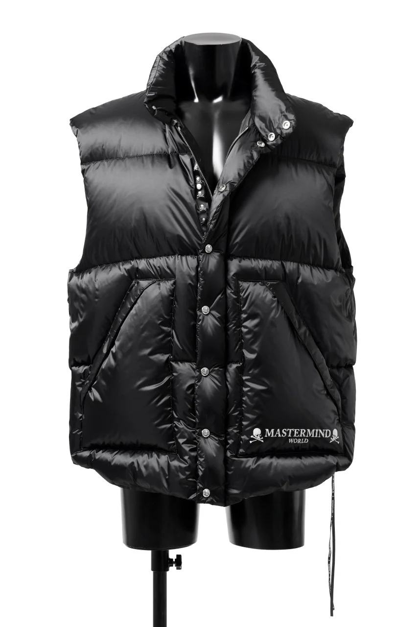 mastermind WORLD HIGH NECK DOWN VEST / KAWADA DOWN® (BLACK) - Image 2