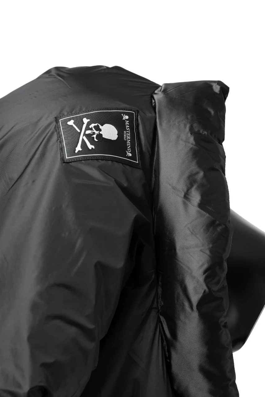 mastermind WORLD HIGH NECK DOWN VEST / KAWADA DOWN® (BLACK) - Image 23