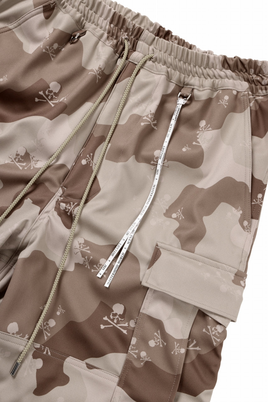 MASTERMIND WORLD JERSEY CAMO CARGO SHORTS (DESERT) - Image 8