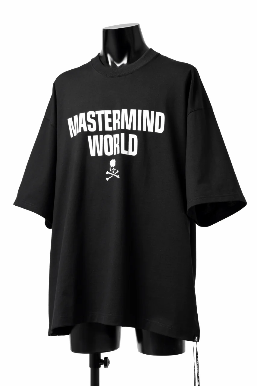 mastermind WORLD JUSTICE TEE / BOXY FIT (BLACK) - Image 5