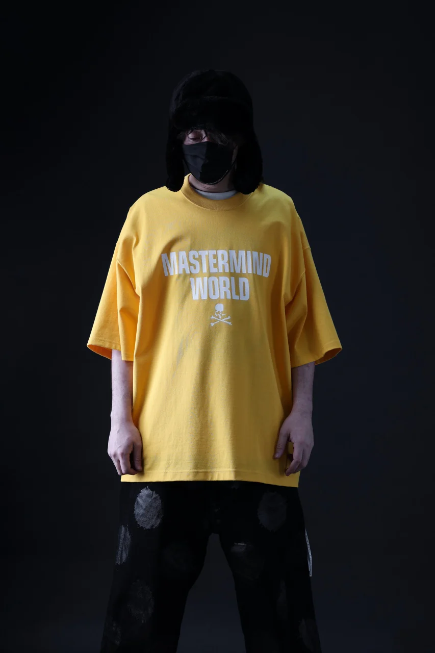 mastermind WORLD JUSTICE TEE / BOXY FIT (YELLOW) - Image 21