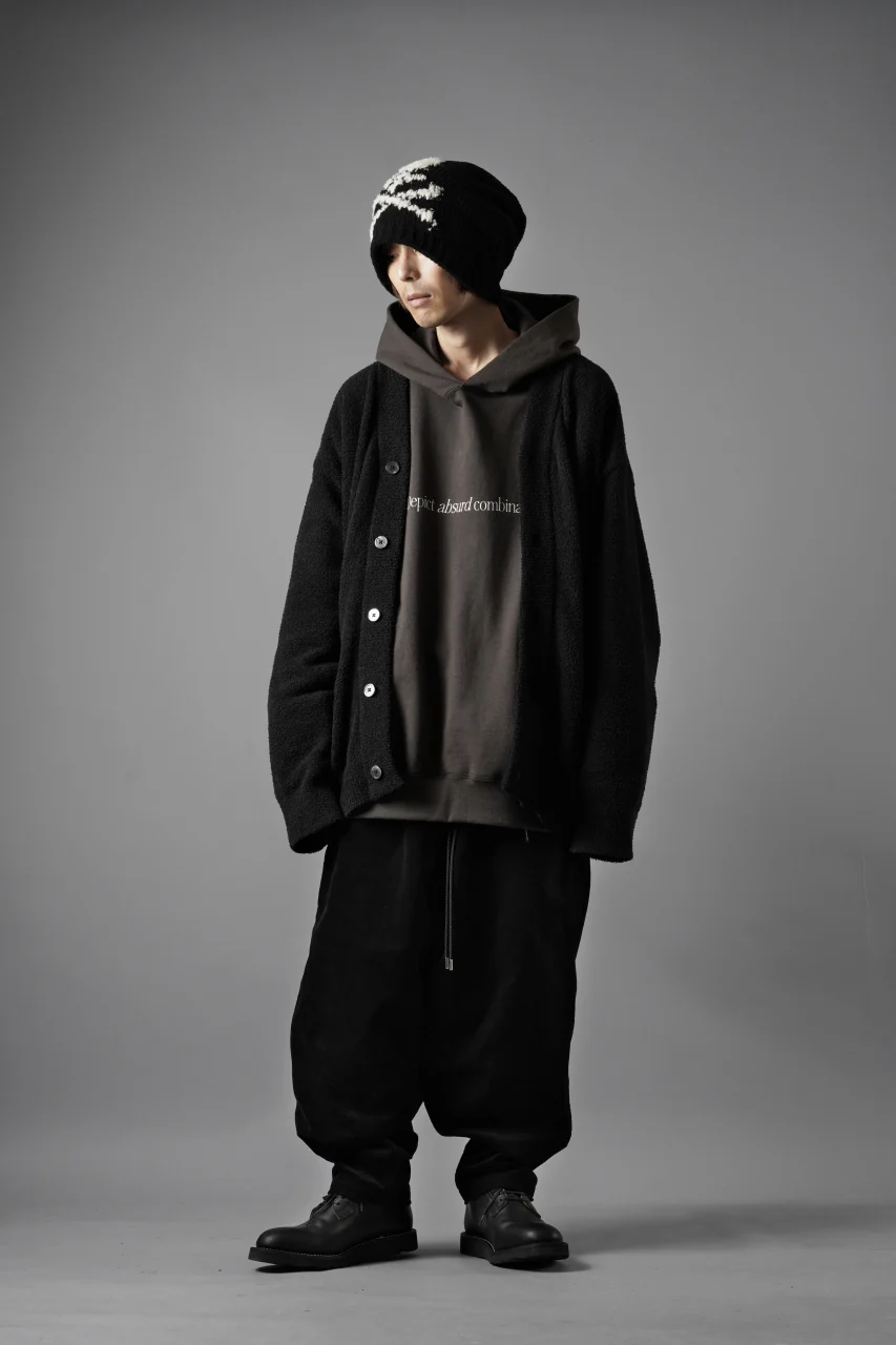 MASTERMIND WORLD LOUNGE CARDIGAN / SOFTLY BOA FLEECE (BLACK x CHARCOAL) - Image 12