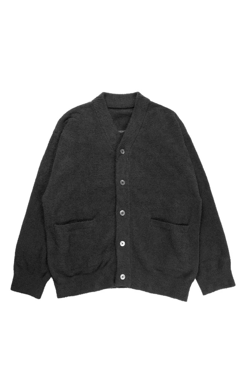 MASTERMIND WORLD LOUNGE CARDIGAN / SOFTLY BOA FLEECE (BLACK x CHARCOAL) - Image 2