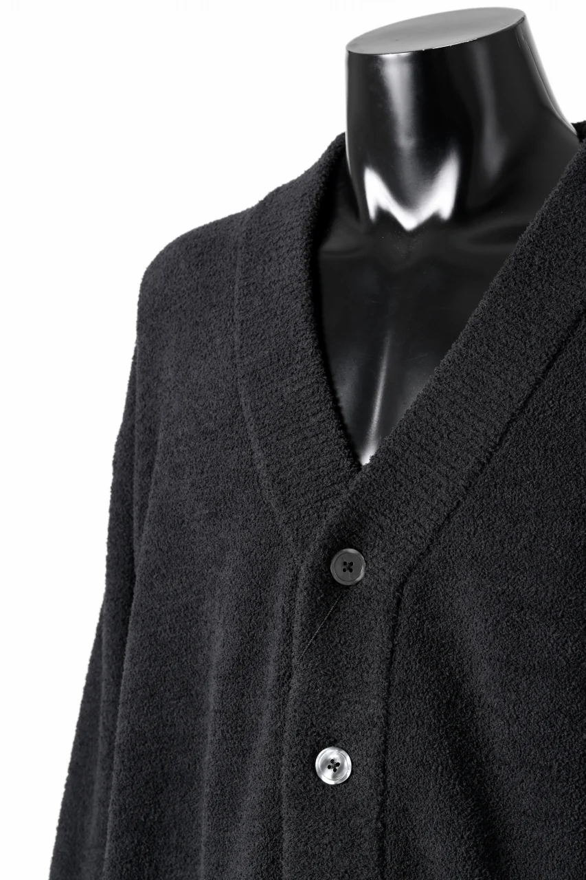 MASTERMIND WORLD LOUNGE CARDIGAN / SOFTY BOA FLEECE (BLACK x CHARCOAL) - Image 11