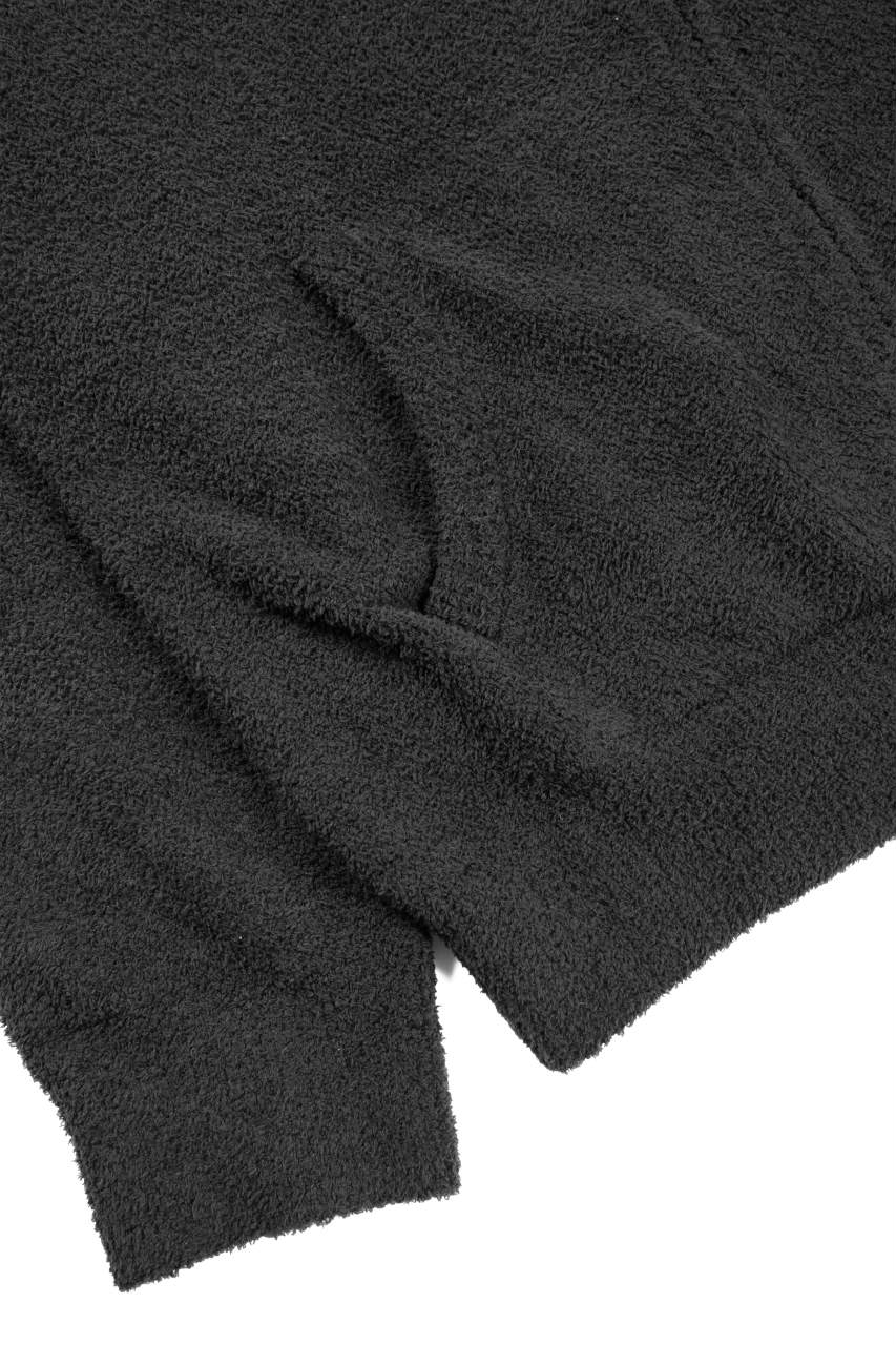 MASTERMIND WORLD LOUNGE FULL-ZIP HOODIE / SOFTLY BOA FLEECE (BLACK x WHITE) - Image 11