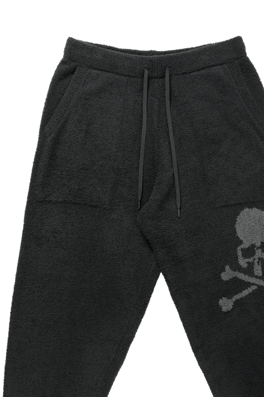 MASTERMIND WORLD LOUNGE LONG PANTS / SOFTLY BOA FLEECE (BLACK x CHARCOAL) - Image 3