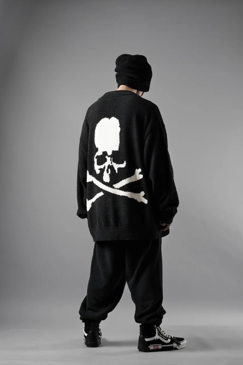 MASTERMIND WORLD LOUNGE LONG PANTS / SOFTLY BOA FLEECE (BLACK x WHITE) - Image 17