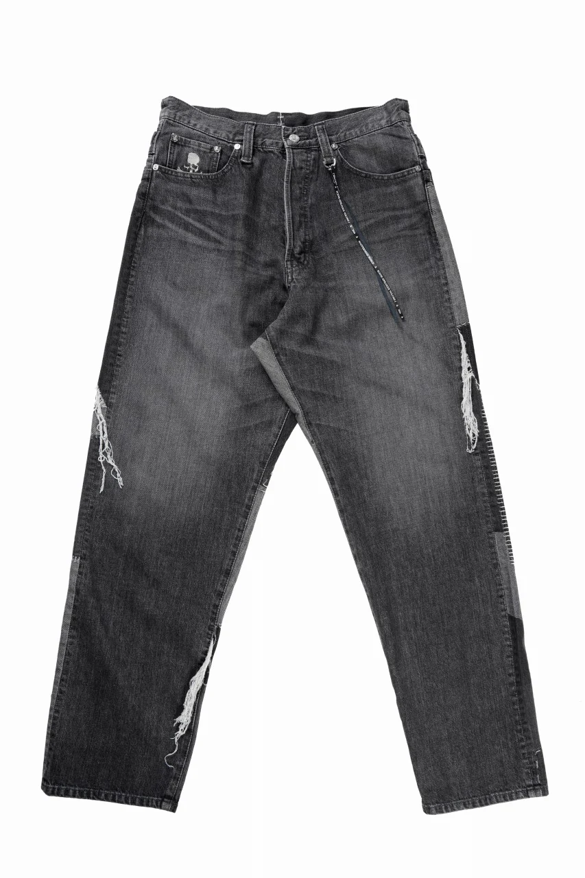 MASTERMIND WORLD PATCHWORK JACQUARD STRAIGHT DENIM PANTS (BLACK) - Image 2