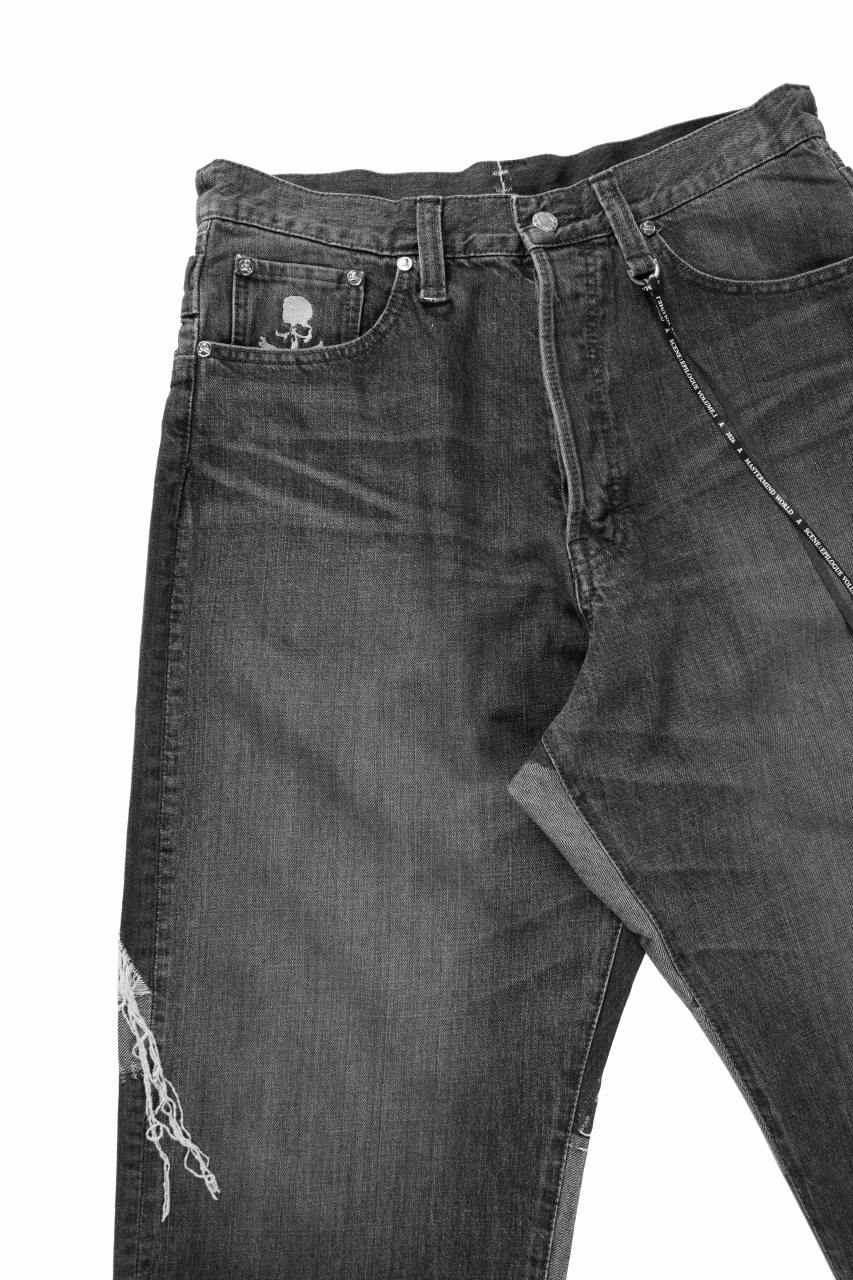 MASTERMIND WORLD PATCHWORK JACQUARD STRAIGHT DENIM PANTS (BLACK) - Image 7