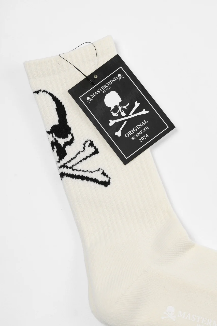 MASTERMIND WORLD REGULAR SOCKS / SKULL LOGO (WHITE) - Image 5