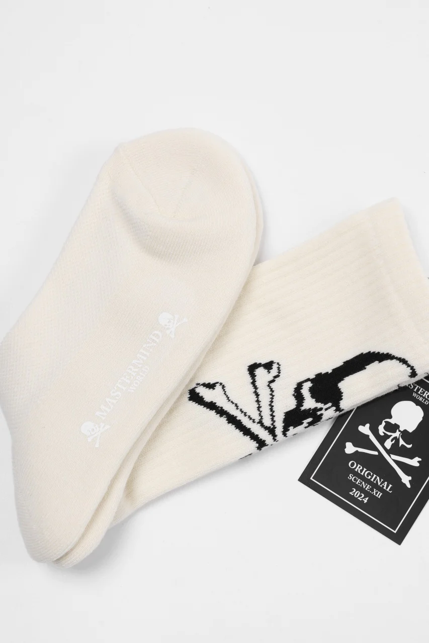 MASTERMIND WORLD REGULAR SOCKS / SKULL LOGO (WHITE) - Image 7