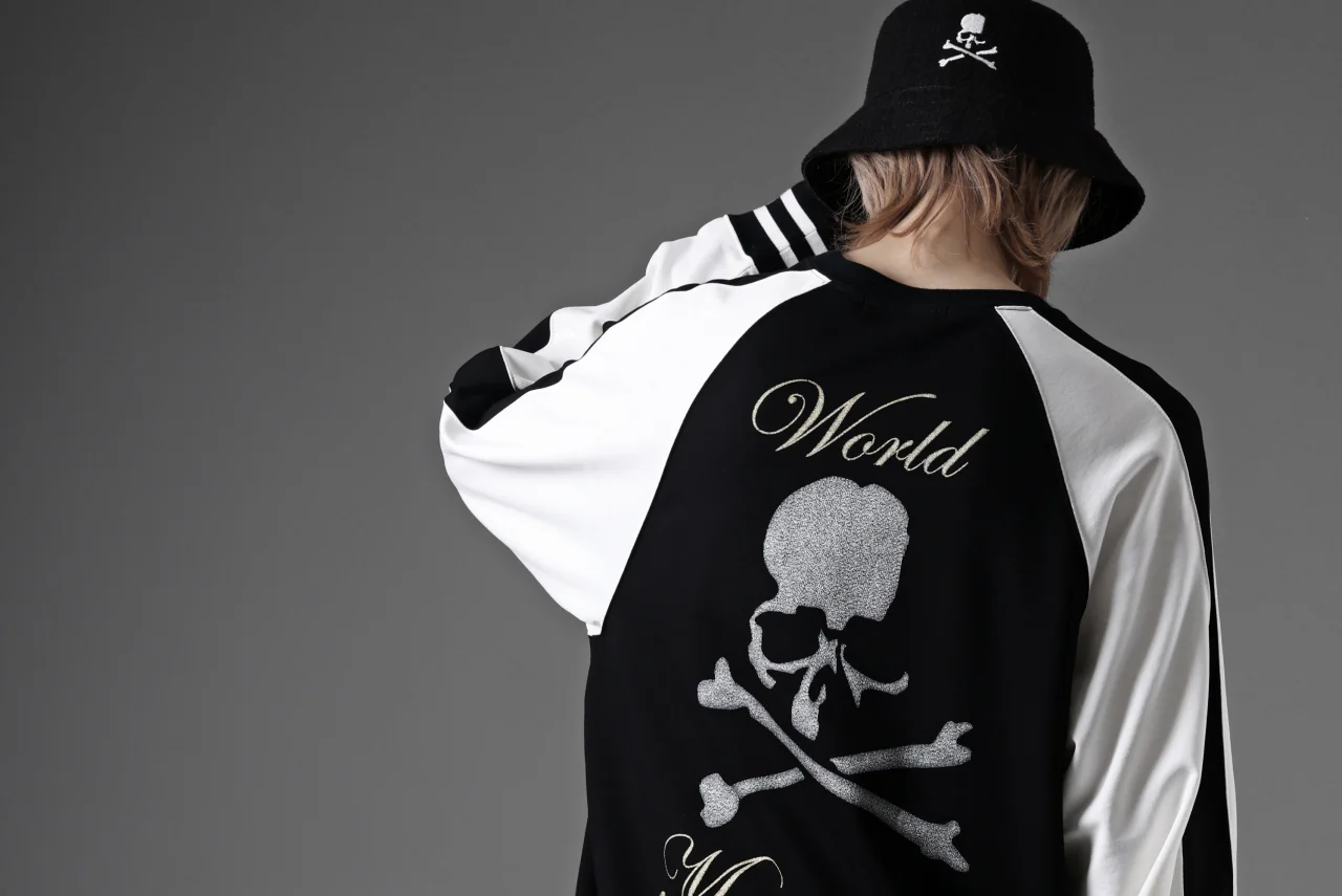 MASTERMIND WORLD SOUVENIR SWEATSHIRT / REGULAR FIT (BLACK x WHITE) - Image 58