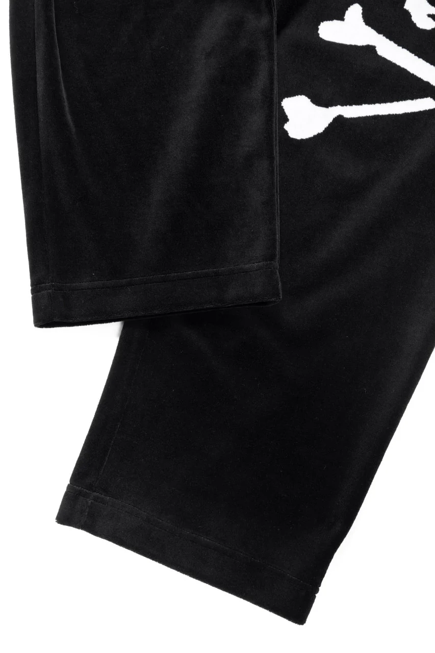 MASTERMIND WORLD VELOUR PANTS (BLACK) - Image 13