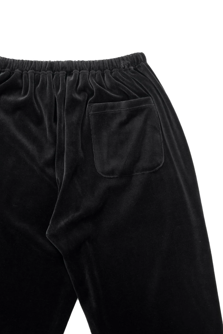 MASTERMIND WORLD VELOUR PANTS (BLACK) - Image 14