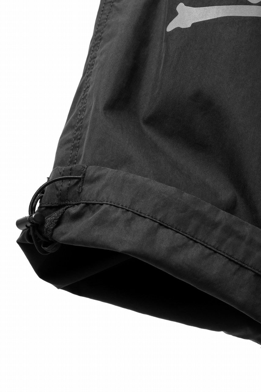 mastermind WORLD x ALPHA INDUSTRIES CARGO PANTS (BLACK) - Image 12