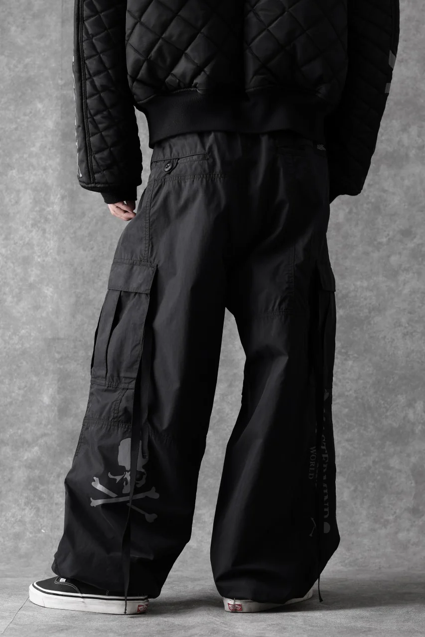 mastermind WORLD x ALPHA INDUSTRIES CARGO PANTS (BLACK) - Image 17
