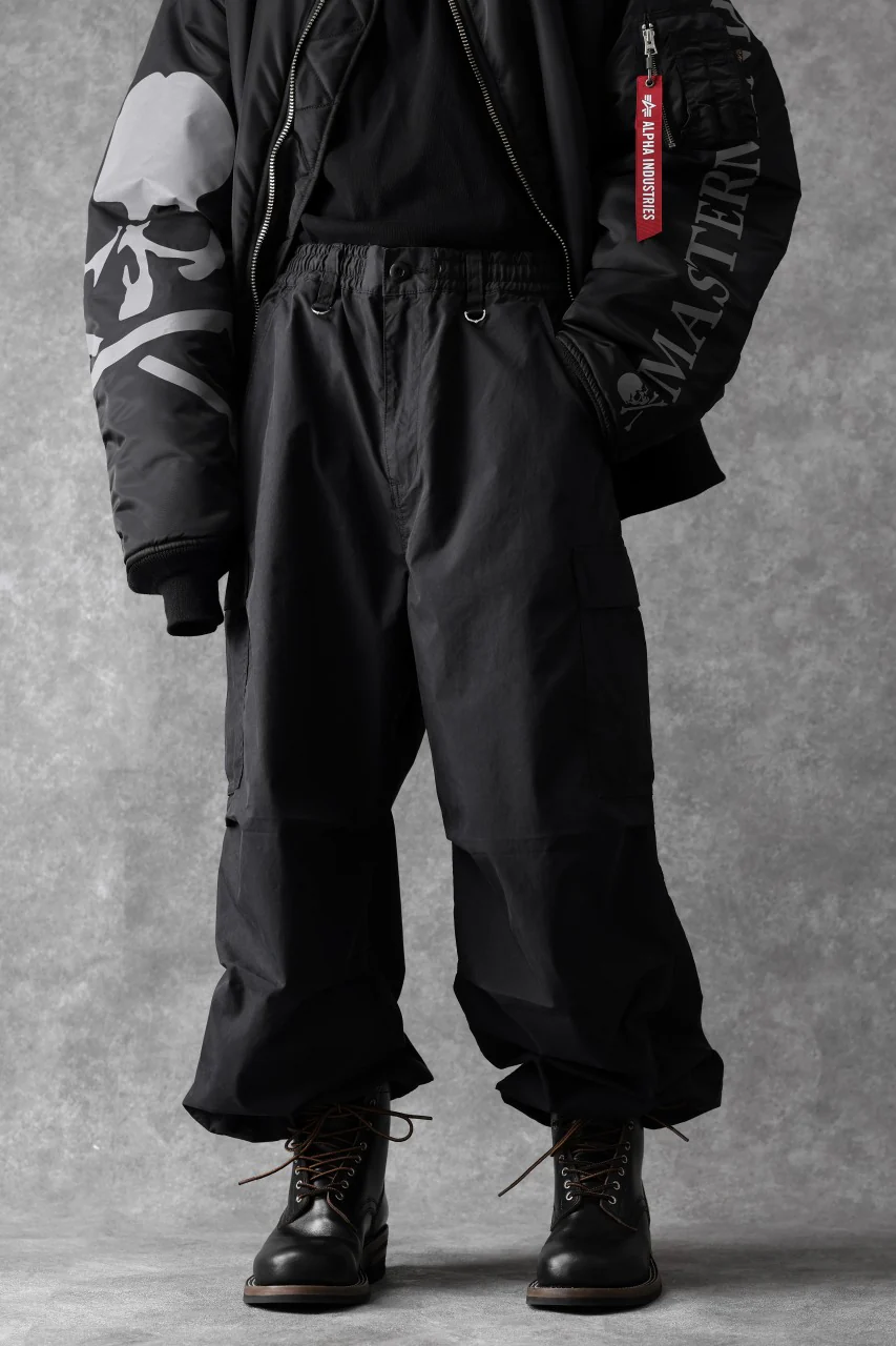 mastermind WORLD x ALPHA INDUSTRIES CARGO PANTS (BLACK) - Image 18