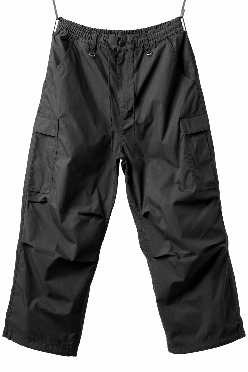 mastermind WORLD x ALPHA INDUSTRIES CARGO PANTS (BLACK) - Image 4