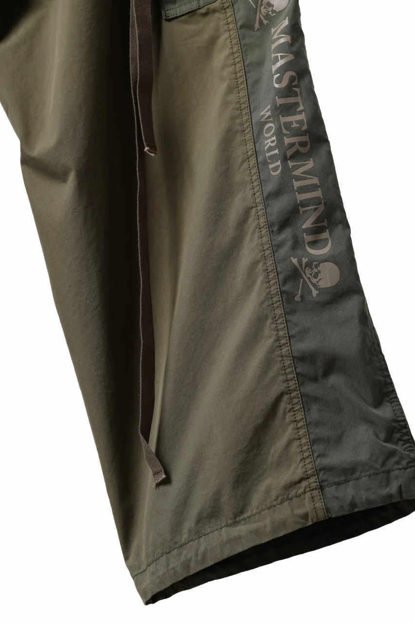 mastermind WORLD x ALPHA INDUSTRIES CARGO PANTS (OLIVE) - Image 11