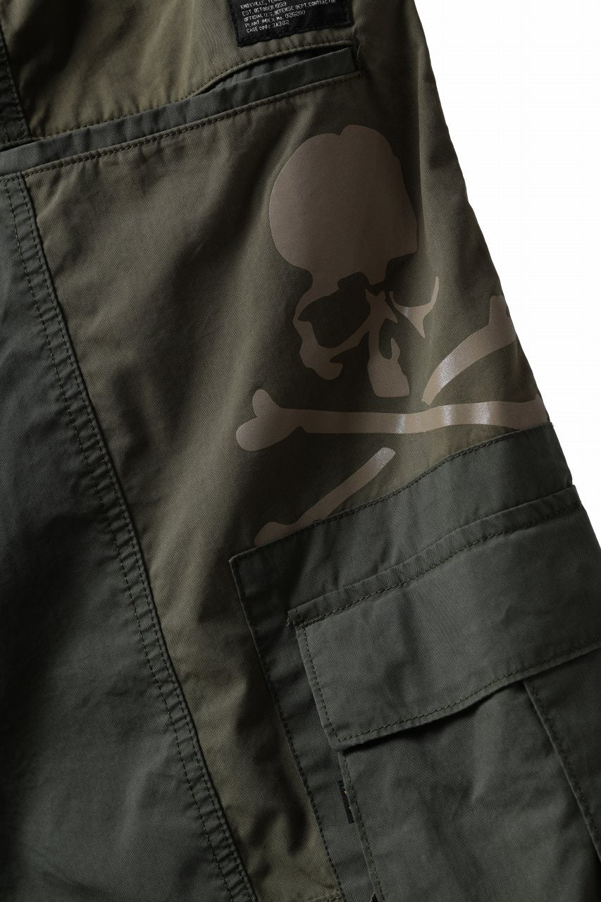 mastermind WORLD x ALPHA INDUSTRIES CARGO SHORTS (OLIVE) - Image 13