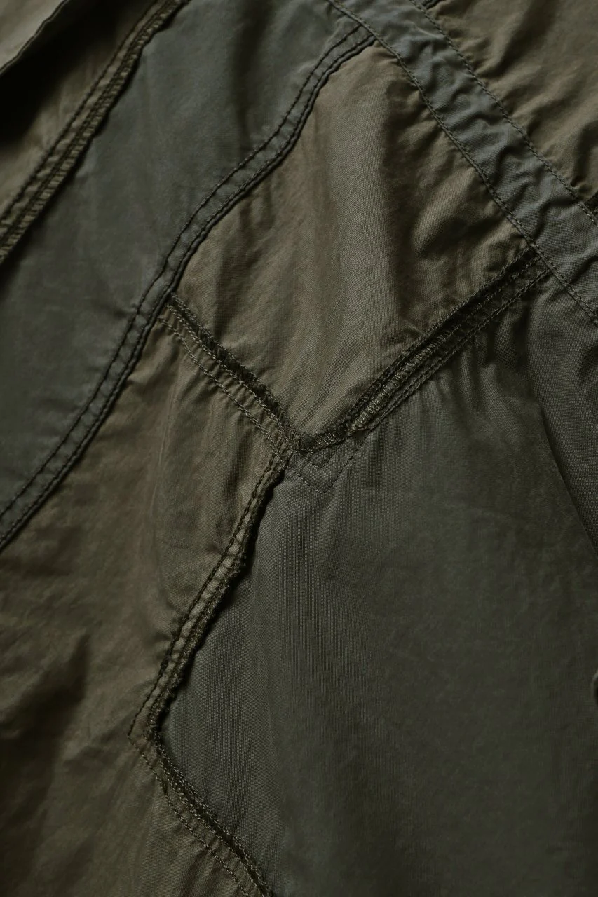 mastermind WORLD x ALPHA INDUSTRIES M-65 FISHTAIL COAT - CRAZY PANELED (OLIVE) - Image 37