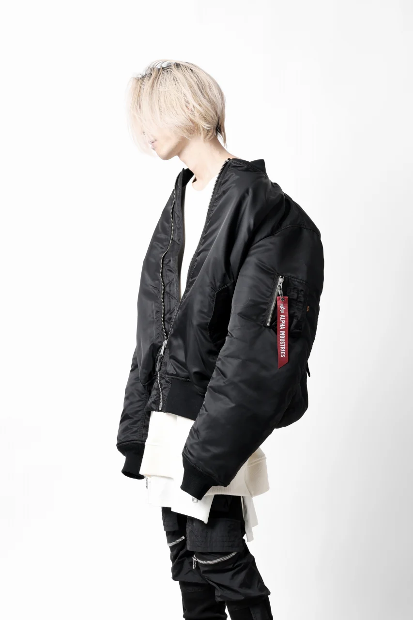 mastermind WORLD x ALPHA INDUSTRIES RIVERSIBLE MA-1 JACKET - CRAZY PANELED (BLACK) - Image 6