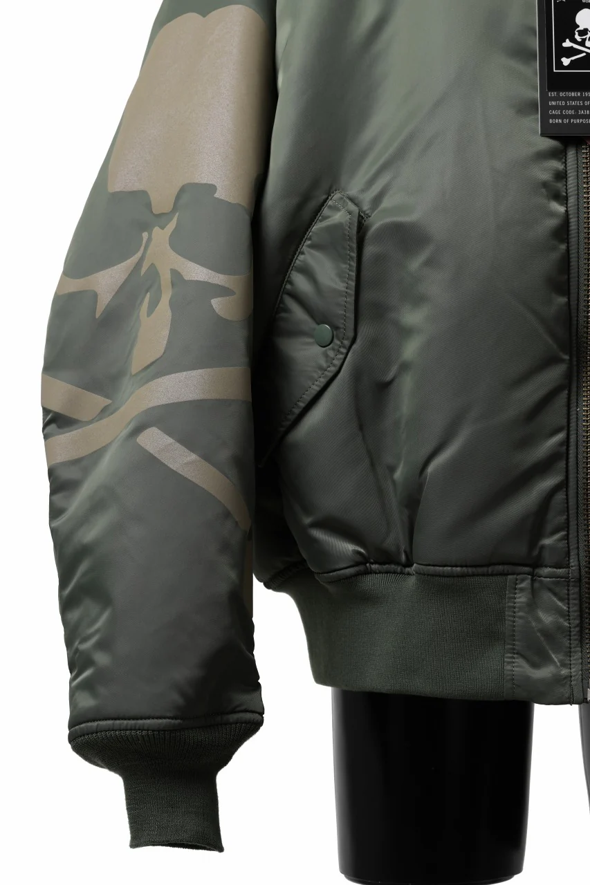 mastermind WORLD x ALPHA INDUSTRIES RIVERSIBLE MA-1 JACKET (OLIVE) - Image 12