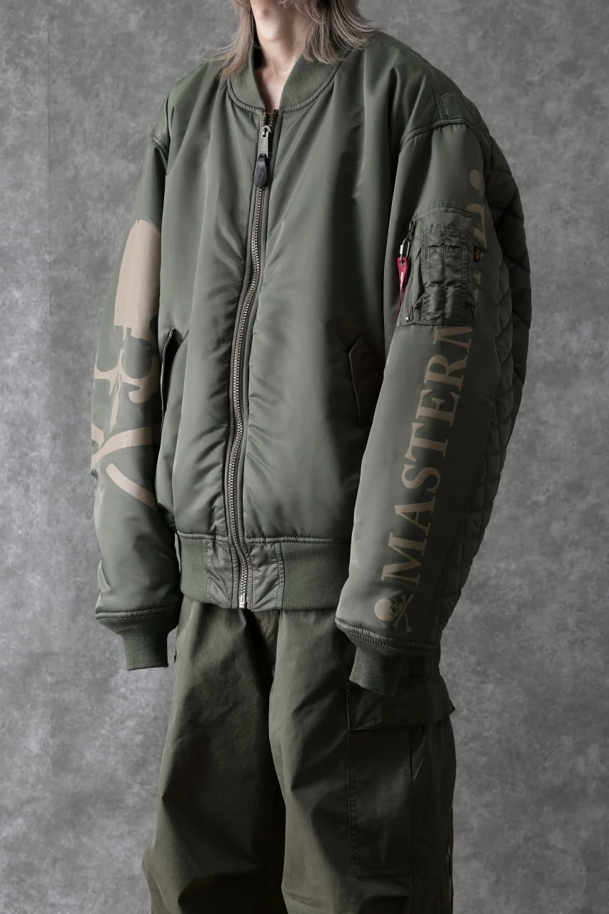 mastermind WORLD x ALPHA INDUSTRIES RIVERSIBLE MA-1 JACKET (OLIVE) - Image 18