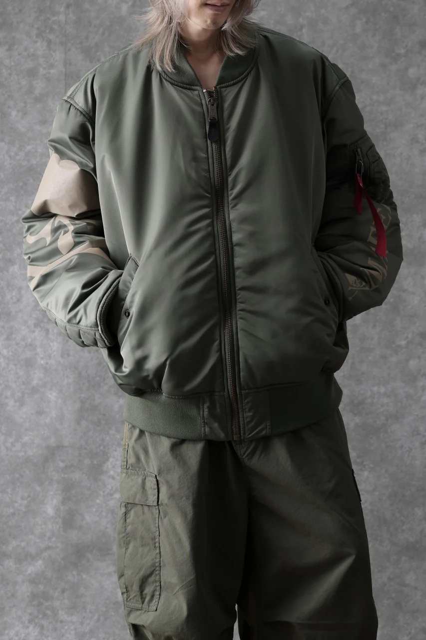 mastermind WORLD x ALPHA INDUSTRIES RIVERSIBLE MA-1 JACKET (OLIVE) - Image 19