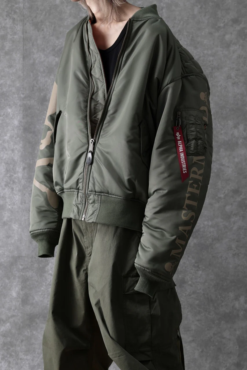 mastermind WORLD x ALPHA INDUSTRIES RIVERSIBLE MA-1 JACKET (OLIVE) - Image 22
