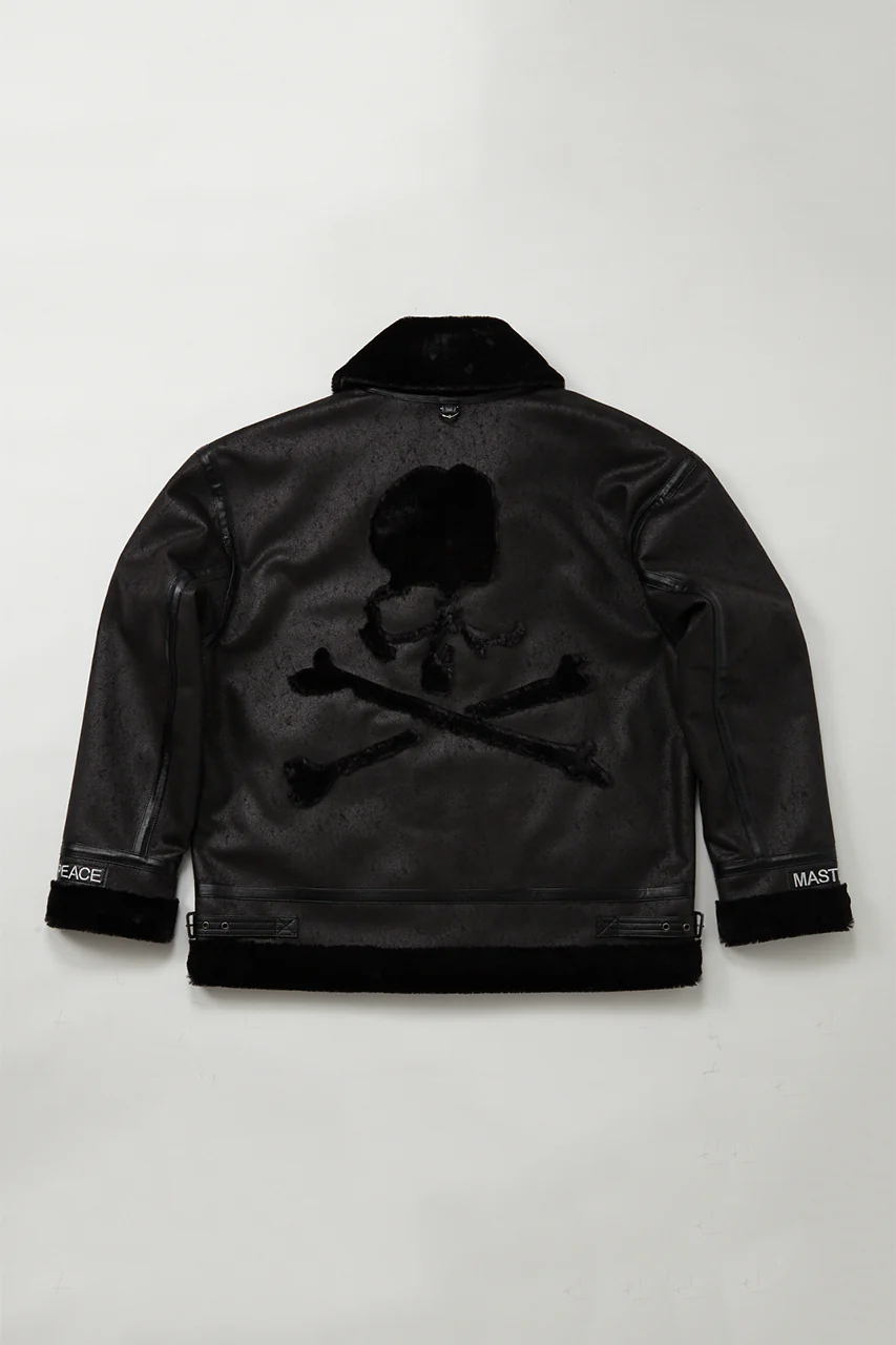 mastermind WORLD x ALPHA INDUSTRIES SYNTHETIC MOUTON HEAVY JACKET (BLACK) - Image 2