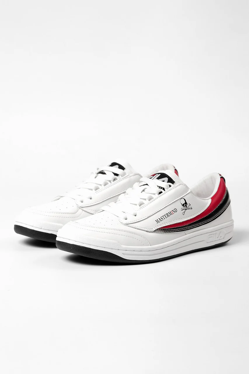 MASTERMIND WORLD x FILA FX-2 (WHITE)