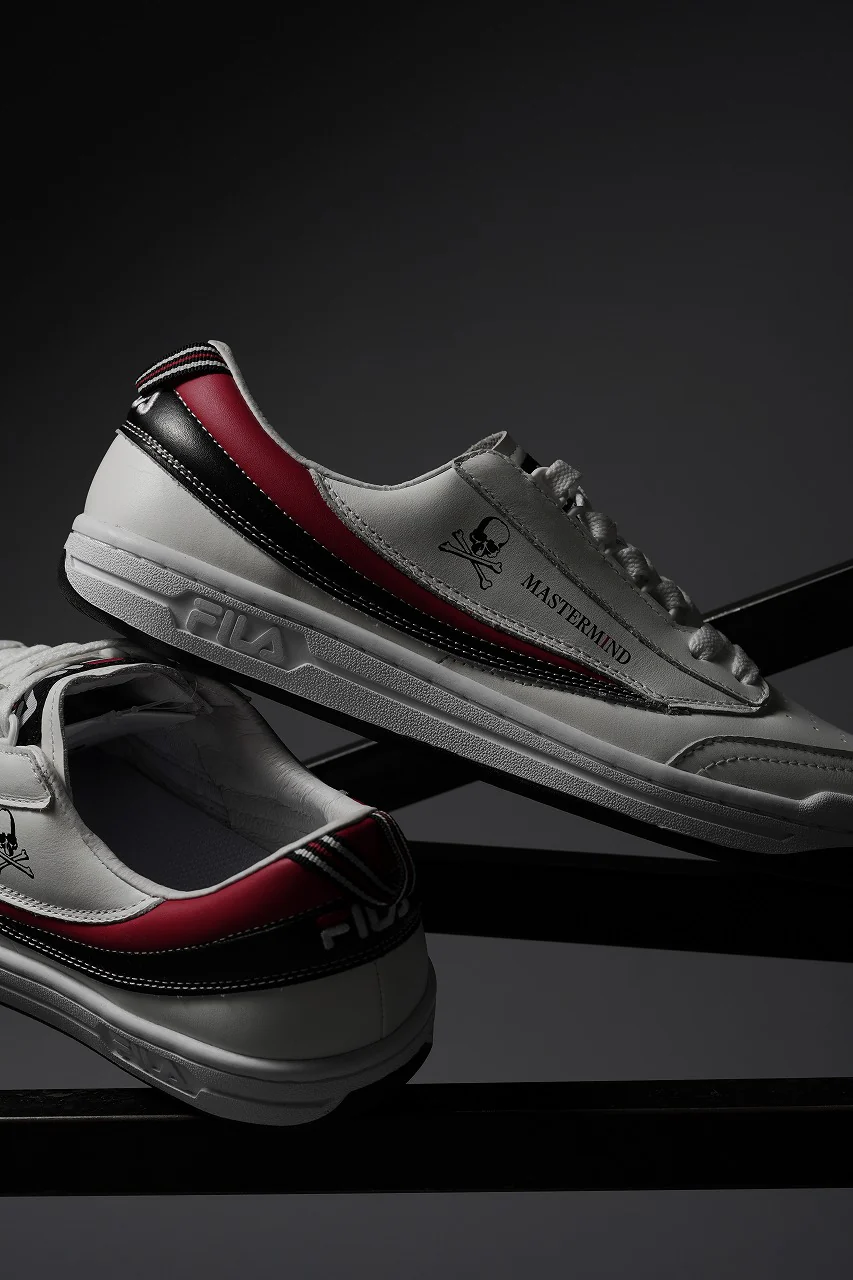 MASTERMIND WORLD x FILA FX-2 (WHITE) - Image 25