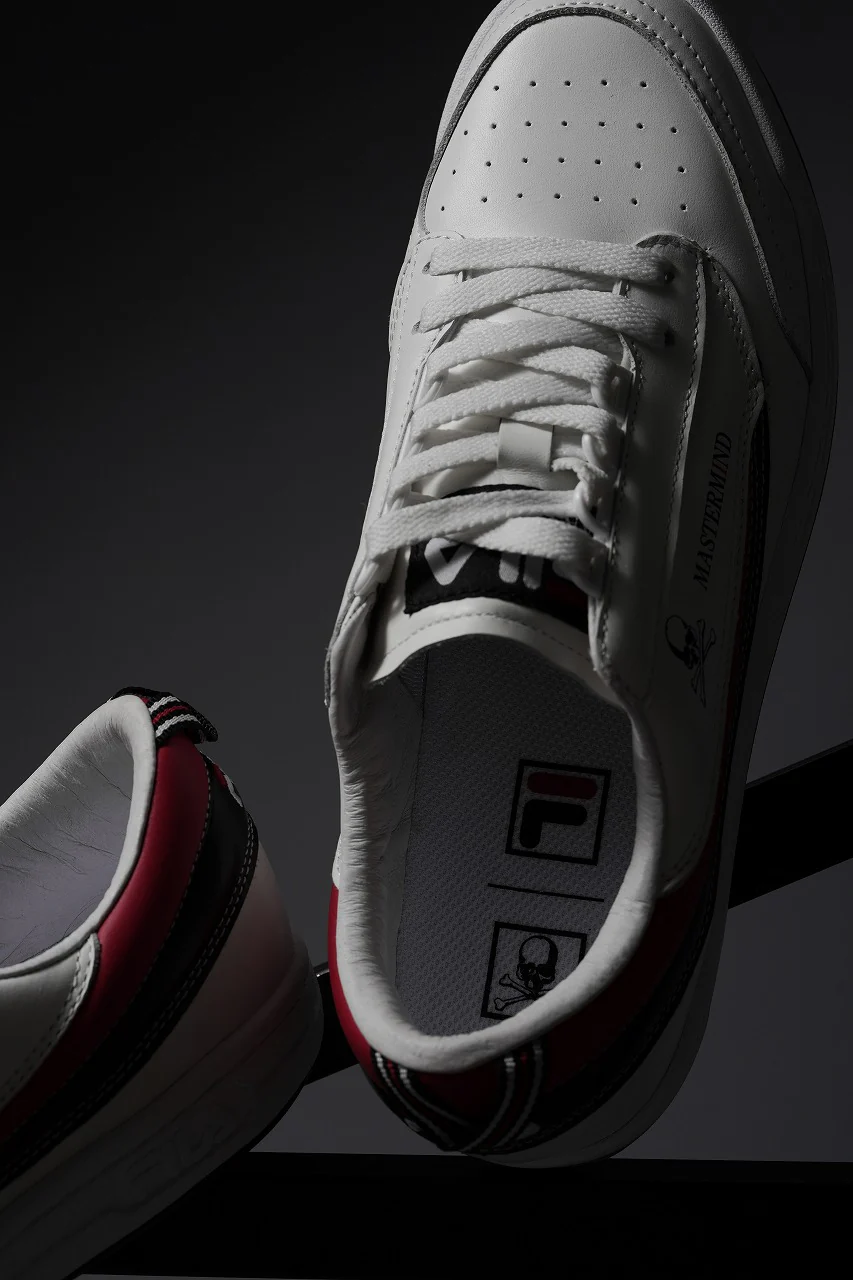 MASTERMIND WORLD x FILA FX-2 (WHITE) - Image 26