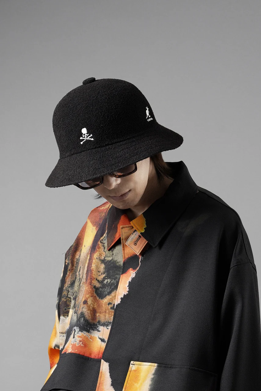 MASTERMIND WORLD x KANGOL® BERMUDA CASUAL (BLACK) - Image 12